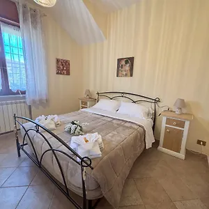  דירה A Casa Di Iole
